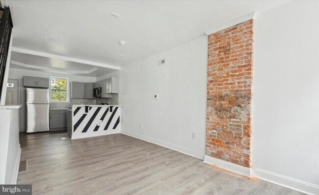 Building Photo - 712 N Shedwick St