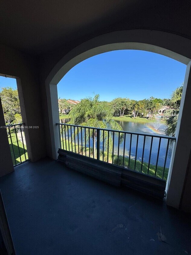 Foto principal - 12124 St.Andrews Pl