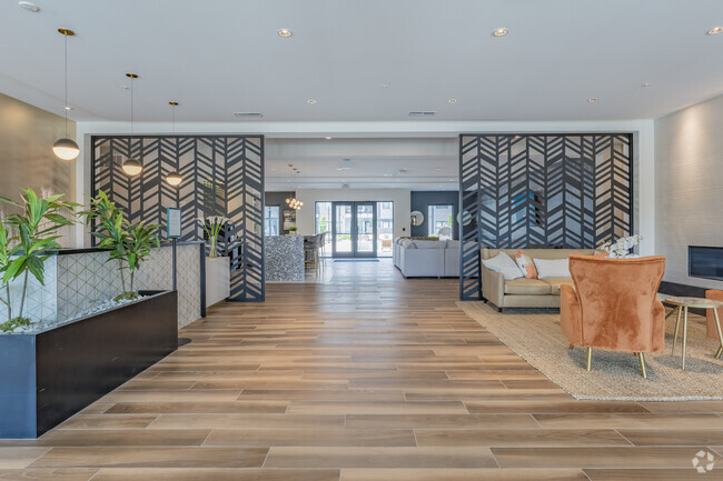 Lobby Photo - The Flats at Dorsett Ridge