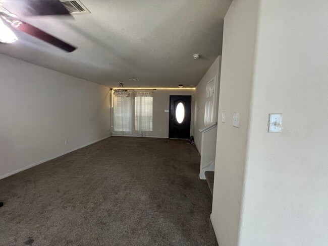 Building Photo - 3207 Zephyr Glen Way