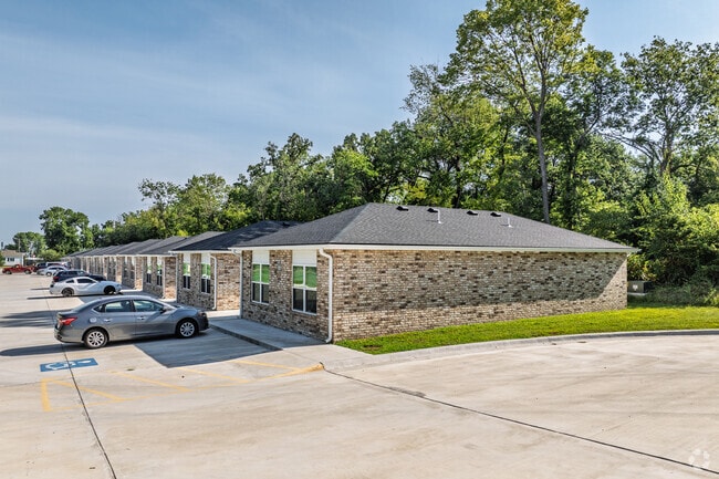 Building Photo - Midtown Cottages