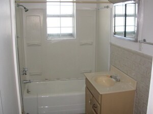 Foto del edificio - Affordable 2 BR home in Branson, MO., Down...