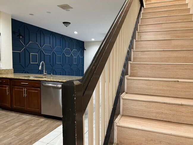 Foto del edificio - 9498 S Military Trl