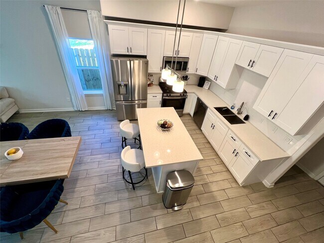 Foto del edificio - 6211 Fairchild St