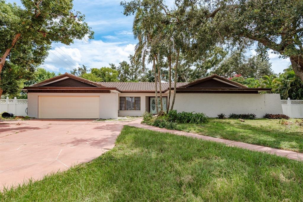 Primary Photo - 1690 Curlew Rd