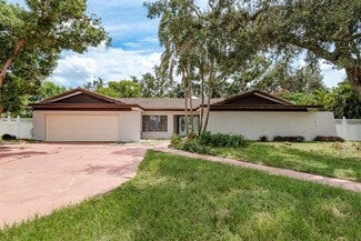 Building Photo - 1690 Curlew Rd
