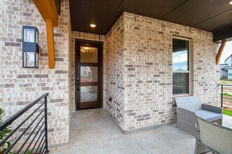 Building Photo - 3338 Verdant Ln