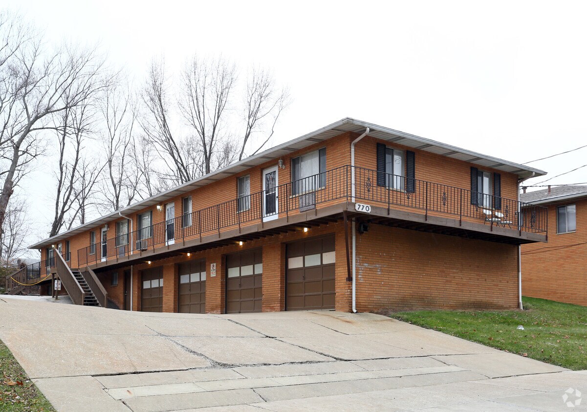 Foto principal - 750-780 Baltimore Ave