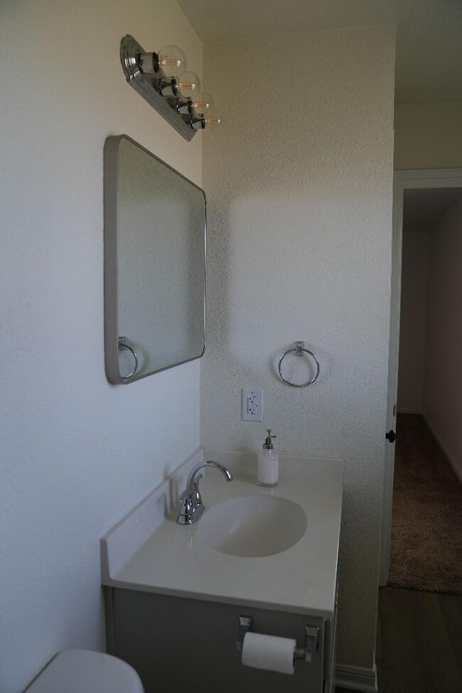 Building Photo - 3313 Florence Rd