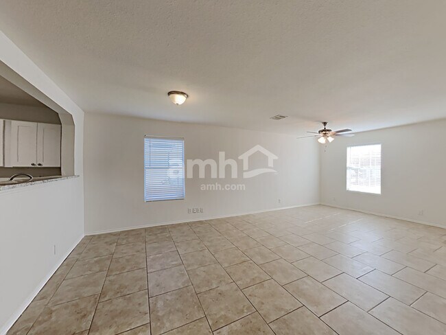 Building Photo - 3831 Ponderosa Bend