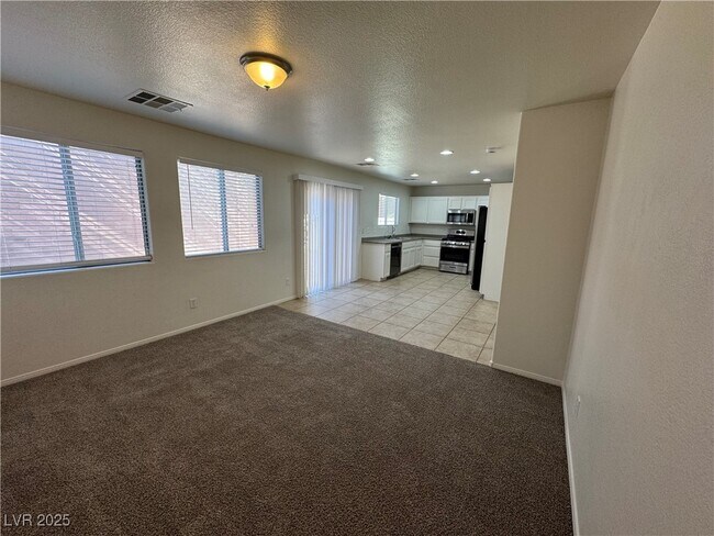 Building Photo - 7553 Virginia Dale St