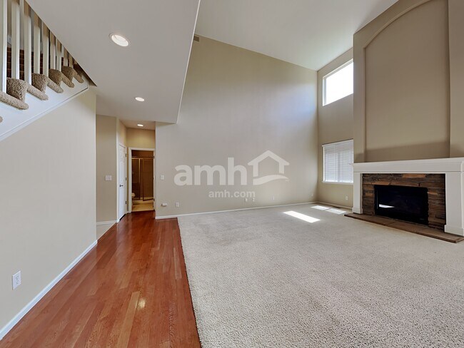 Foto del edificio - 1556 S Catawba Cir