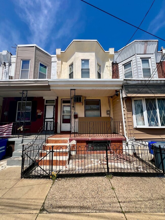 Photo - Stunning 3-Bedroom Townhome in Frankford! Available NOW!