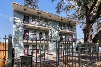 Building Photo - 1621 Governor Nicholls St