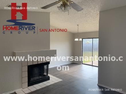 Building Photo - 410 Saddlebrook