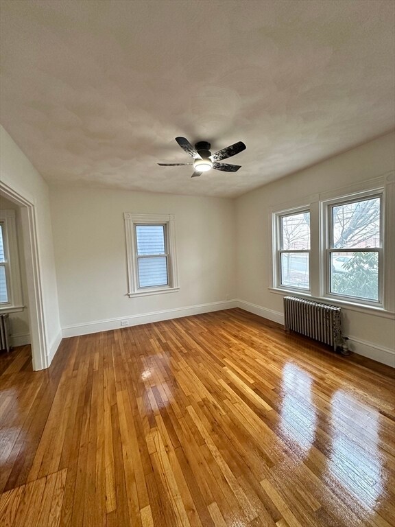 Foto del edificio - 173 Everett St
