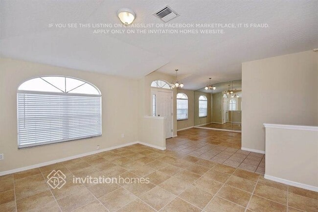 Building Photo - 1699 Rustic Way
