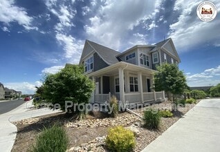 Building Photo - 1962 W 137th Dr
