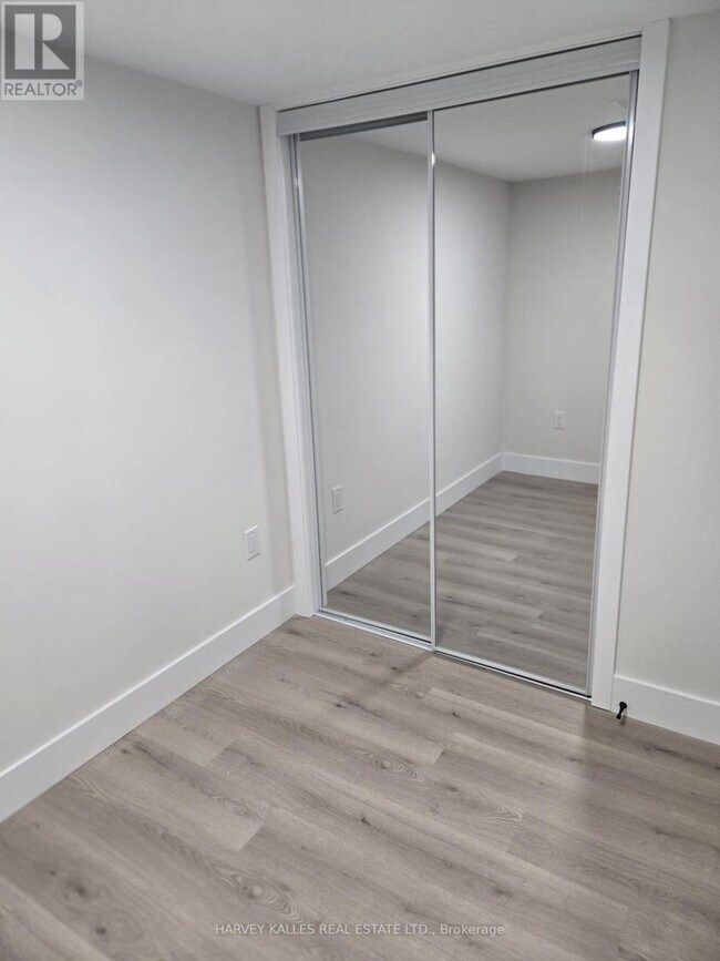 Building Photo - 111 McAllister Rd