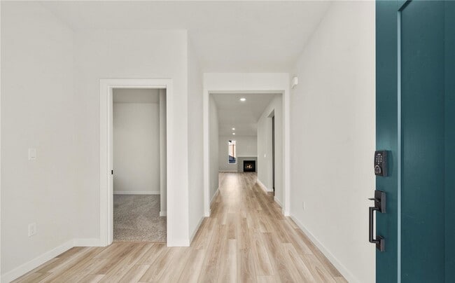 Building Photo - 5970 Thornhill Ave SW