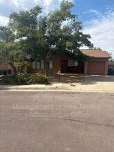 Building Photo - 14209 Turner Pl NE