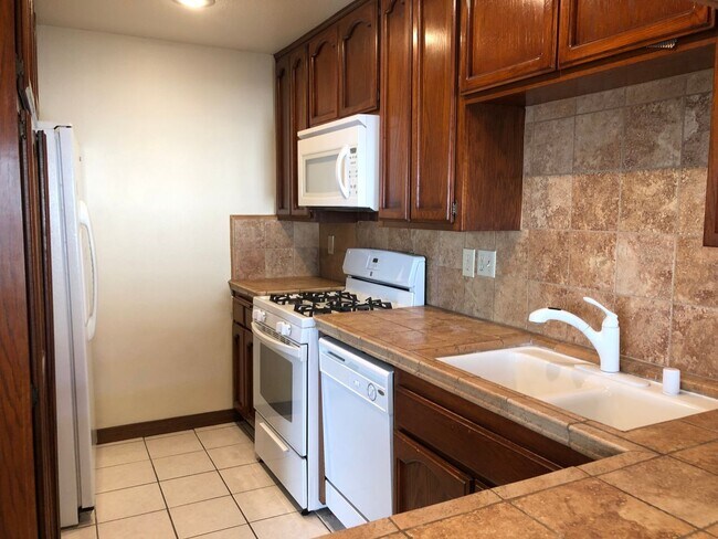 Foto del edificio - Los Caballeros #301