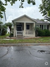 Building Photo - 6907 Beargrass Rd