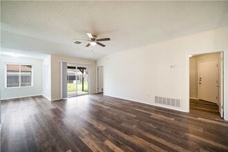 Building Photo - 20902 Gelding Ln