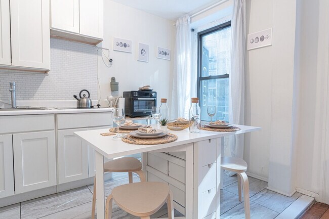 Foto del edificio - 45 E 28th St