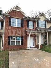 Building Photo - 10136 Benton Woods Dr