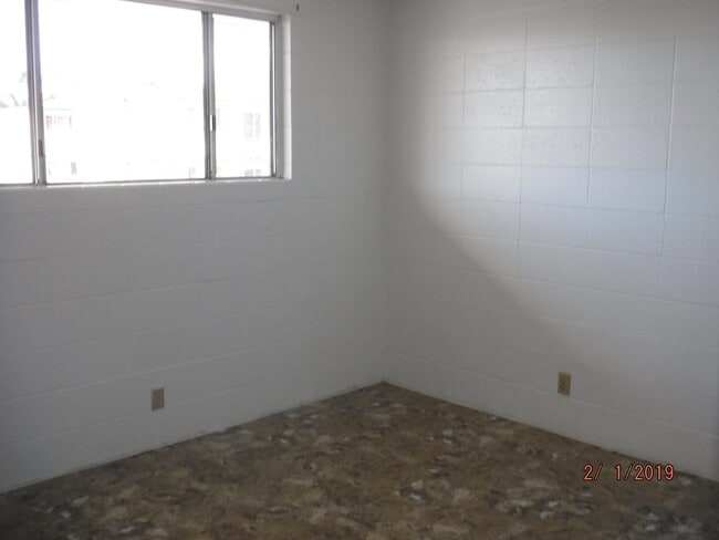 Building Photo - 2 Bedroom / 1 Bath at the Leolua Gardens