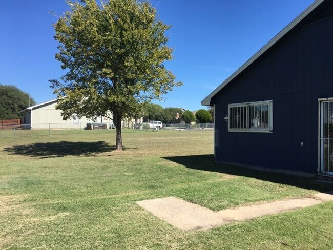 Foto del edificio - 2305 Purser Dr