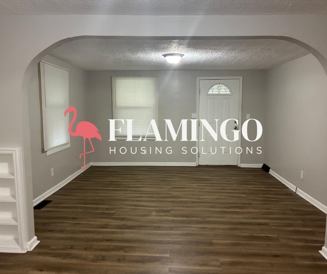 Building Photo - 913 Westwood Ave