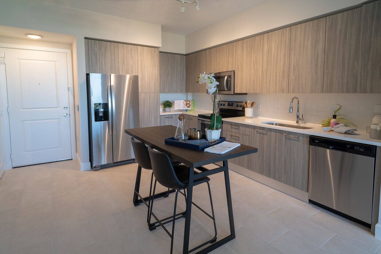 Foto principal - 9500 SW 180th St