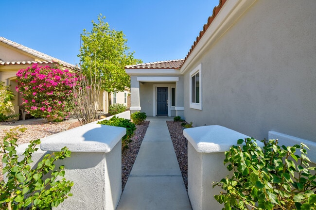 Building Photo - 78680 Postbridge Cir