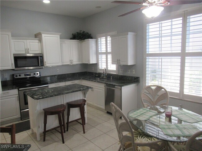 Foto del edificio - 15211 Cape Sable Ln