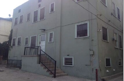 Building Photo - 2801 Francis Ave