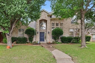 Building Photo - 813 Big Bend Dr