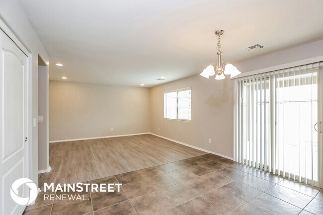 Foto del edificio - 8752 W Superior Ave