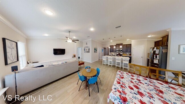 Building Photo - 3 br, 2 bath House - 10084 Andean Fox Drive