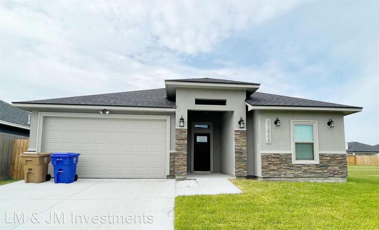 3 br, 2 bath House 11505 Willow Weep House Rental in CORP CHRISTI