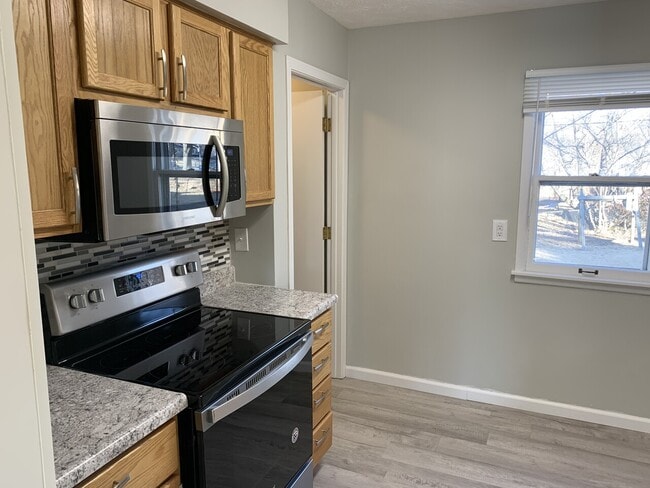 Building Photo - 4217 N 60th St