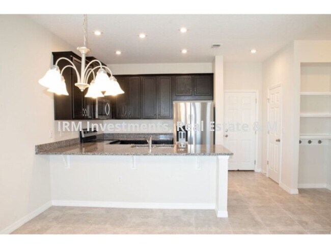Building Photo - Brand New 3 bedroom townhome in Waterbrook