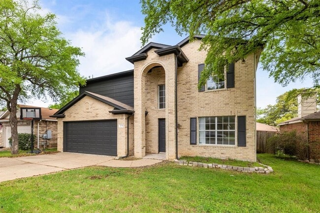 Building Photo - 2036 Kaiser Dr