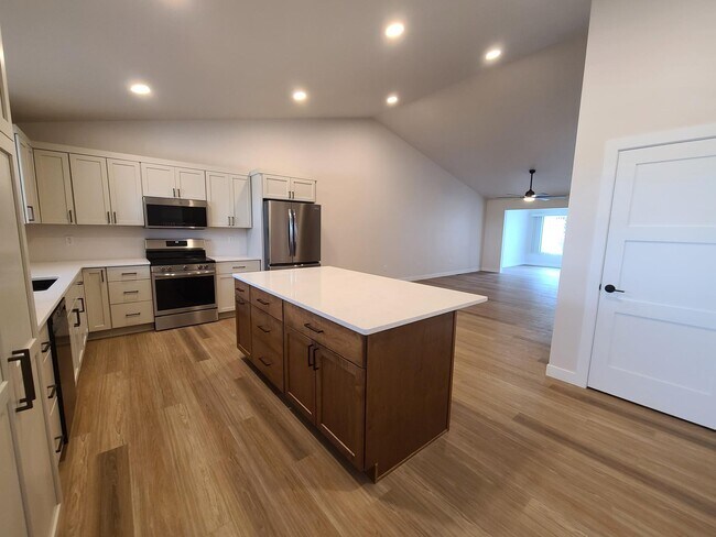 Foto del edificio - 421 Founders Wy