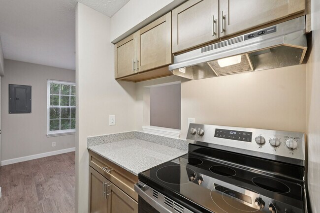 Foto del edificio - Pier 39 Apartments & Townhomes