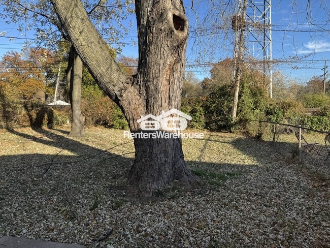 Building Photo - 11880 Criterion Ave