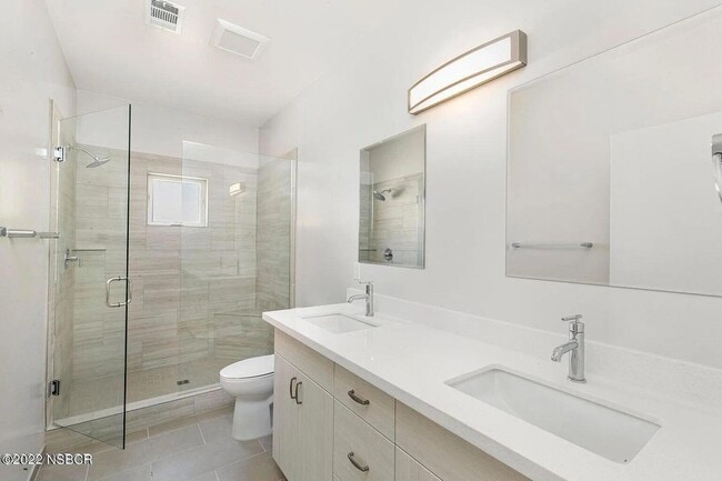 Foto del edificio - 80 Old Mission Dr