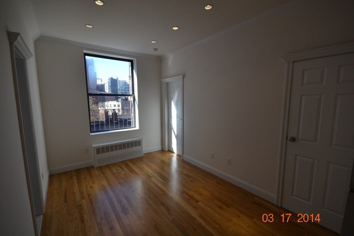 120 Sullivan St, New York, NY 10012 Townhome Rentals in New York NY