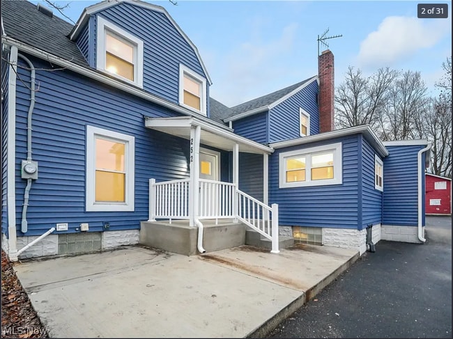 Building Photo - 252 Shields Rd